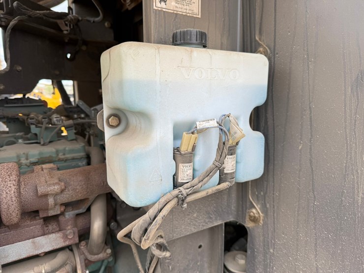 volvo-sd75b-image-42