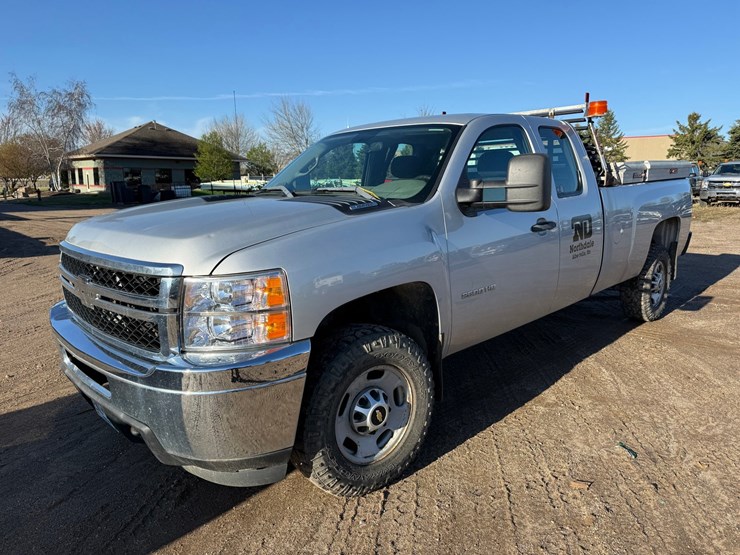 2014-chevrolet-2500-image-1