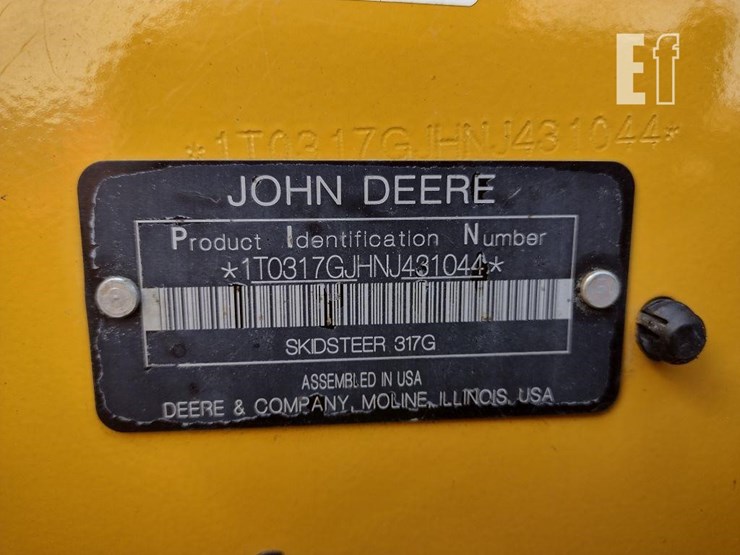 2022-deere-317g-image-5