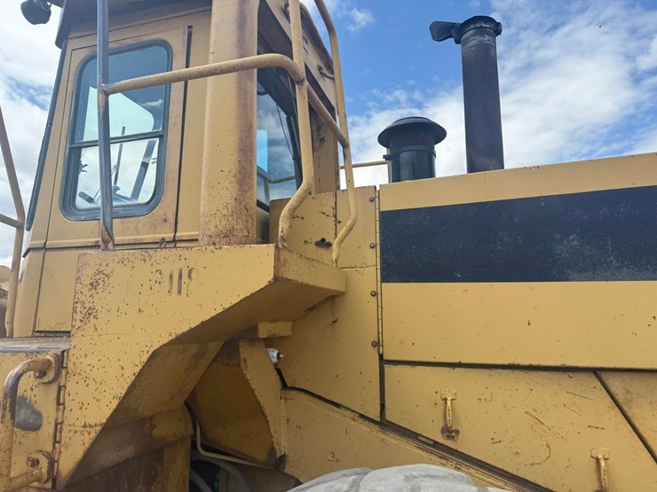 caterpillar-966d-image-53