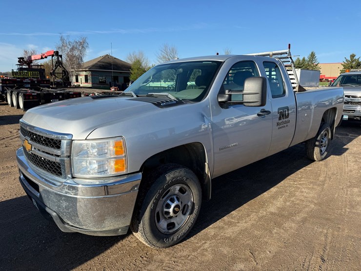 2014-chevrolet-2500-image-1