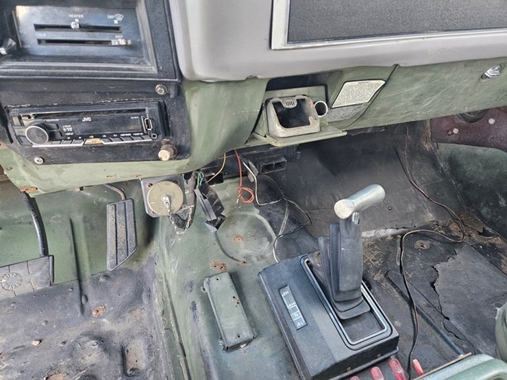 #62-•-1986-gmc-high-sierra-4x4-blazer-image-25