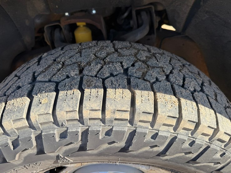 2015-chevrolet-2500-image-46