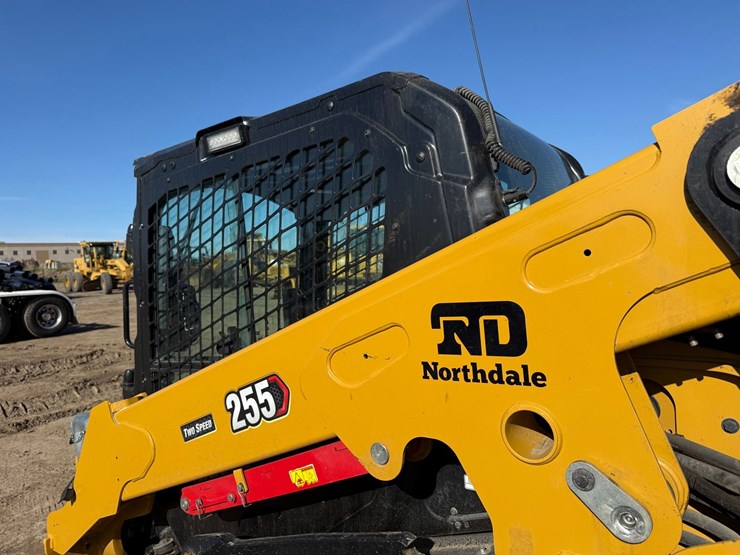 caterpillar-255-image-44