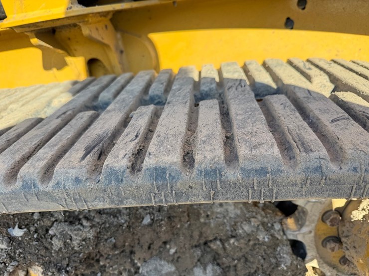 caterpillar-255-image-72