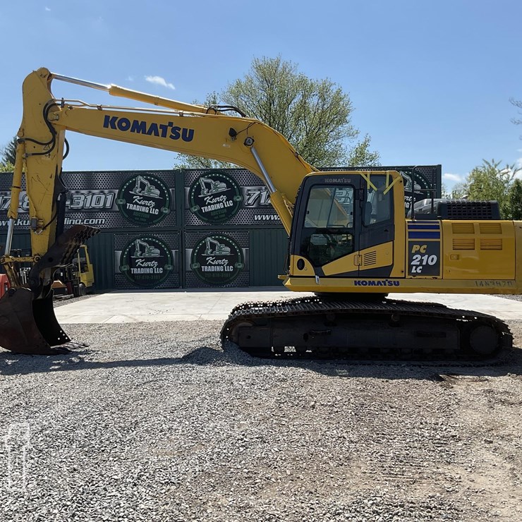 2021 KOMATSU PC210