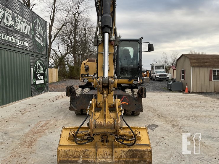 2015-caterpillar-m313d-image-7