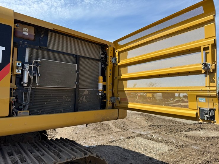 caterpillar-336-image-59