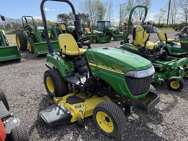john-deere-2305-image-3
