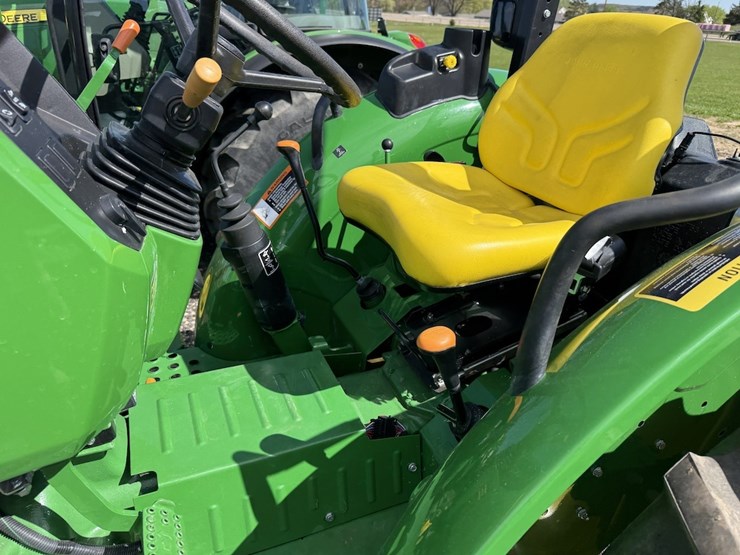 john-deere-5075e-image-9