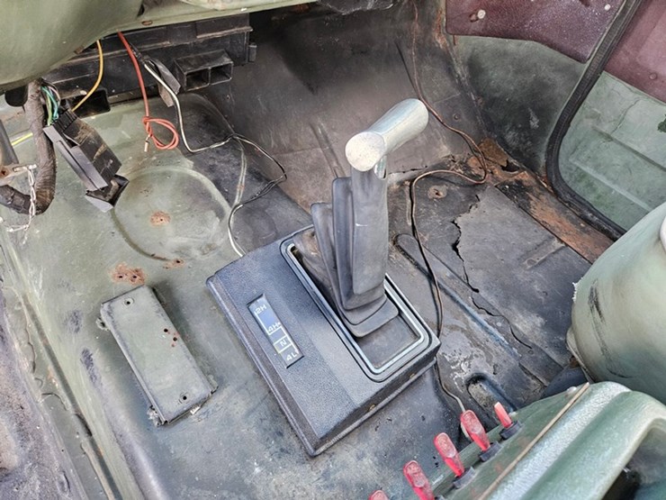 #62-•-1986-gmc-high-sierra-4x4-blazer-image-23