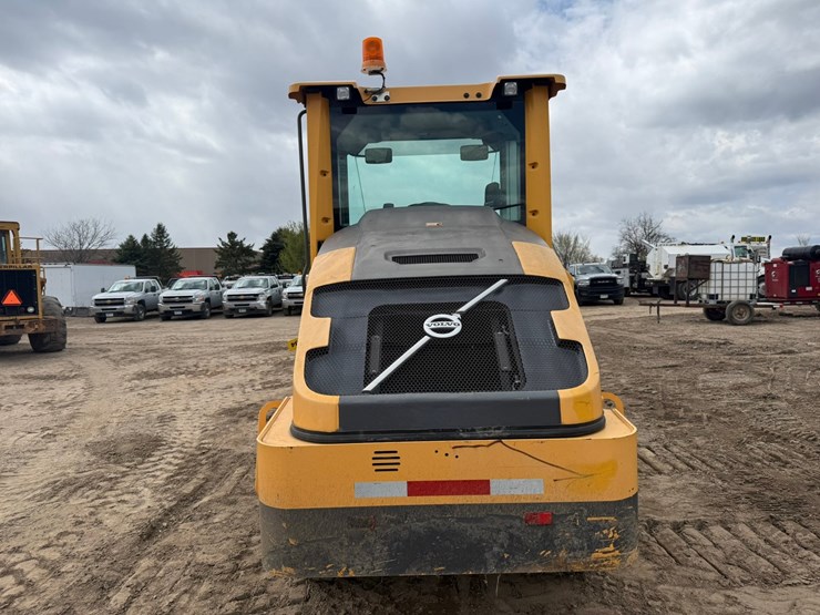 volvo-sd75b-image-4