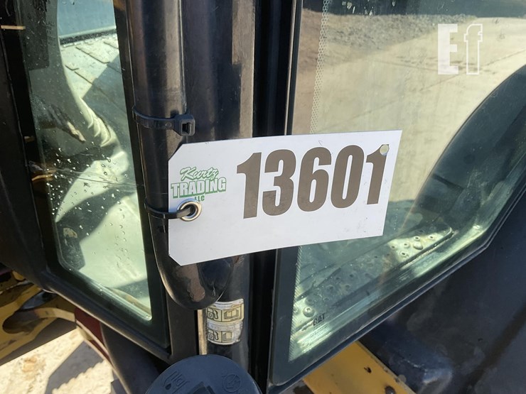 2021-caterpillar-906m-image-18