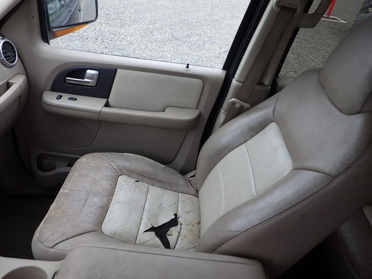 2003-ford-expedition-image-43