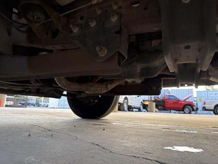 2004-ford-f250-image-25