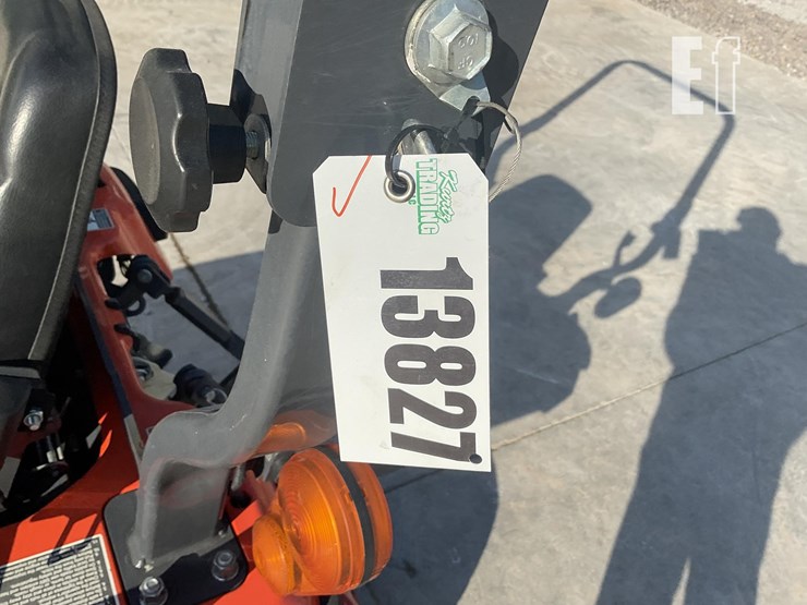 2015-kubota-bx1870-image-16