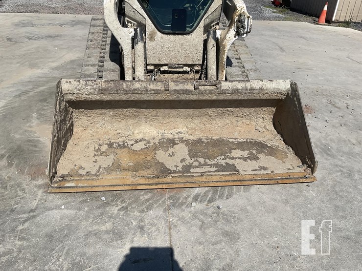 2022-bobcat-t76-image-11