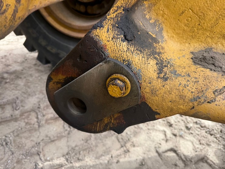 caterpillar-966d-image-19