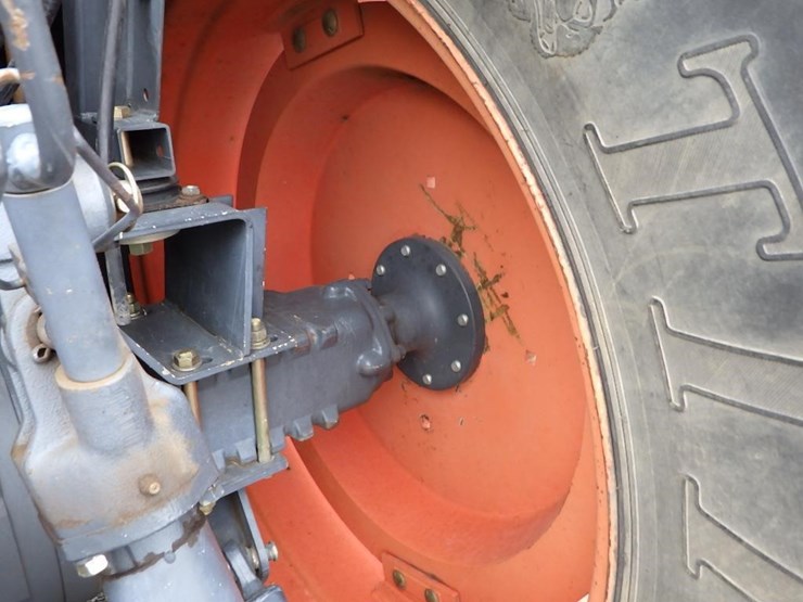 kubota-m126x-image-14