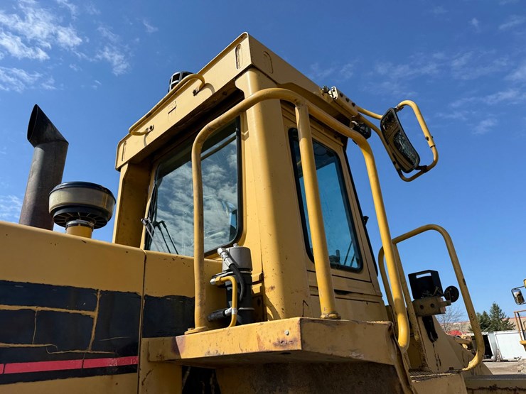 caterpillar-950f-image-66