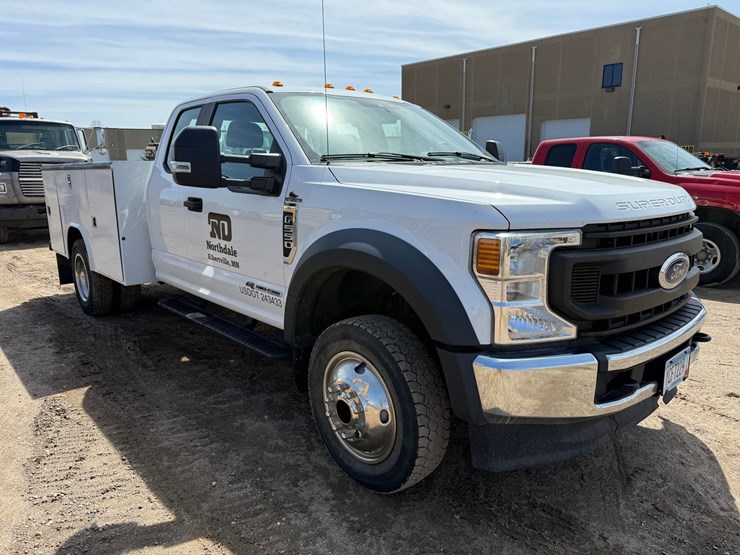 2020-ford-f550-xl-image-7