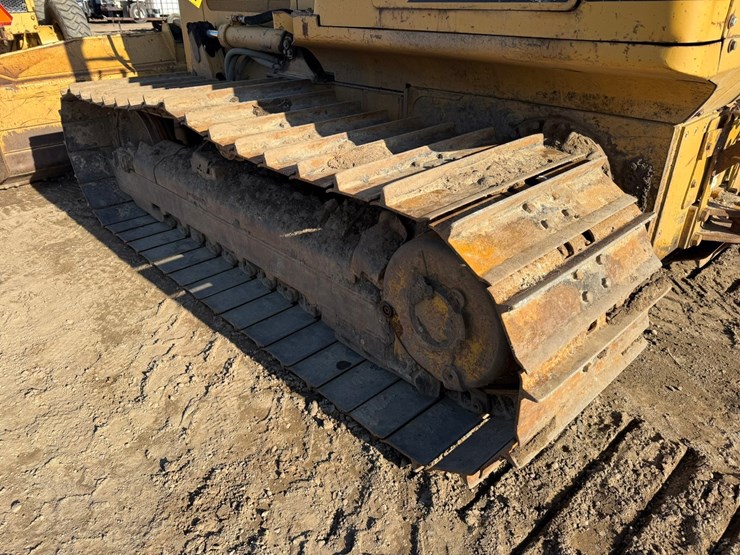caterpillar-d4g-lgp-image-54