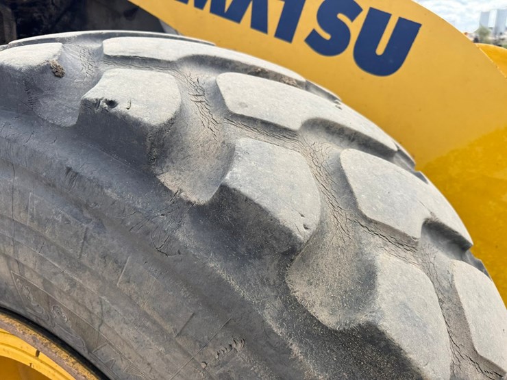 komatsu-wa380-image-130