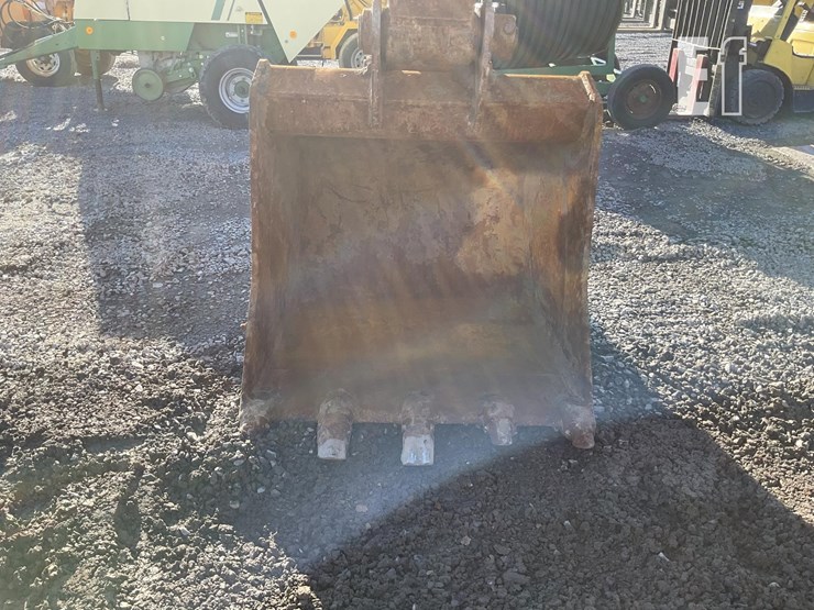 2018-komatsu-pc238us-lc-11-image-11
