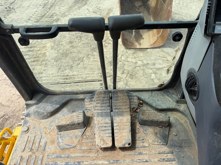 komatsu-pc490-lc-11-image-68