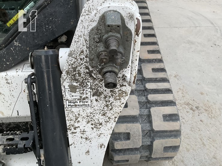 2022-bobcat-t870-image-13