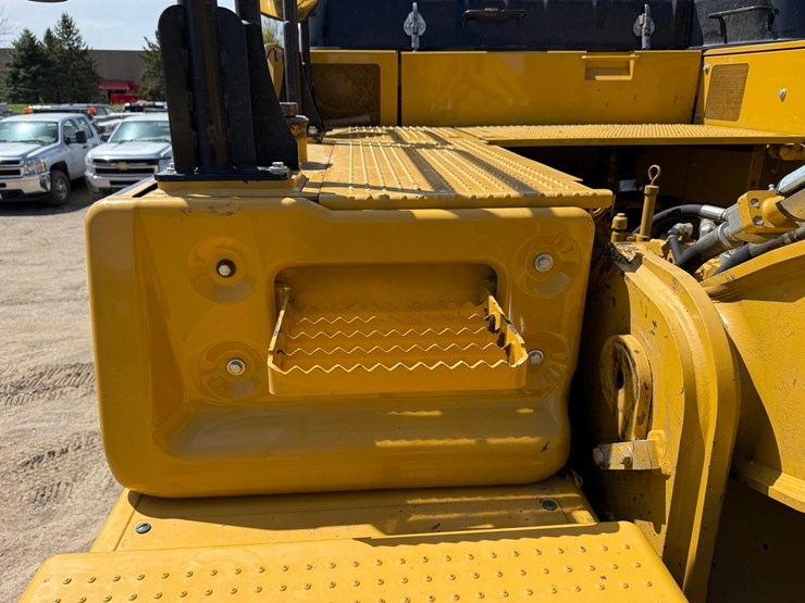 caterpillar-336fl-image-65