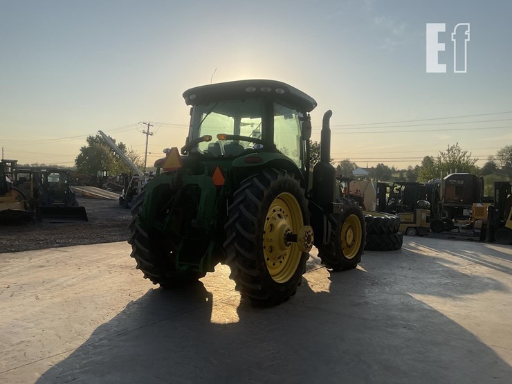 2013-john-deere-8310r-image-4