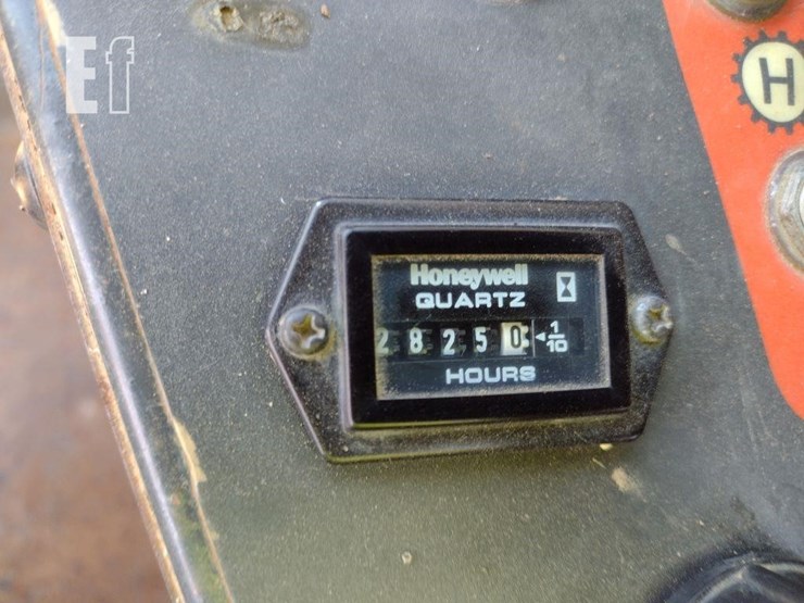 2012-morooka-mst1500vd-image-6