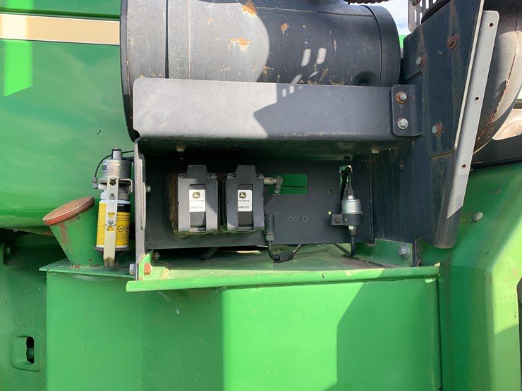 1983-john-deere-8650-image-13