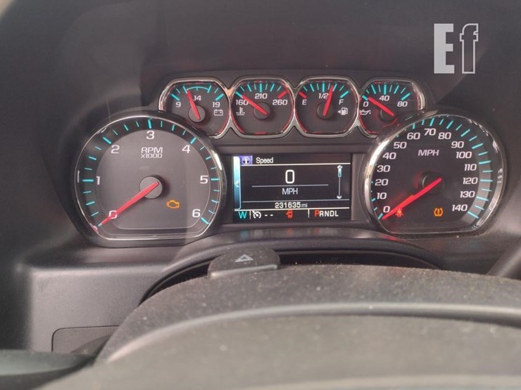 2017-chevrolet-1500-image-6
