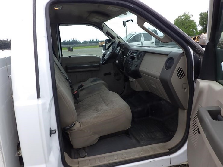 2009-ford-f250-image-24