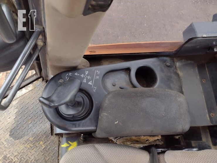 2016-case-850m-image-9