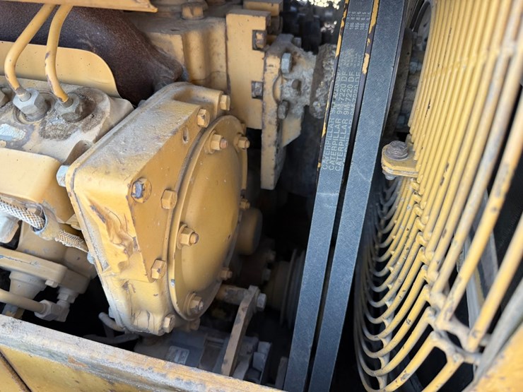 caterpillar-d4h-lgp-image-41