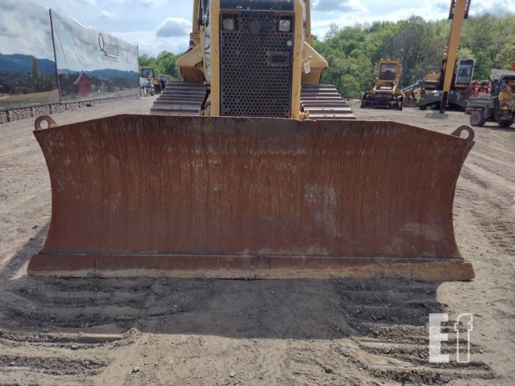 2006-caterpillar-d5n-xl-image-25
