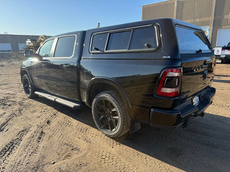 2021-dodge-1500-image-3
