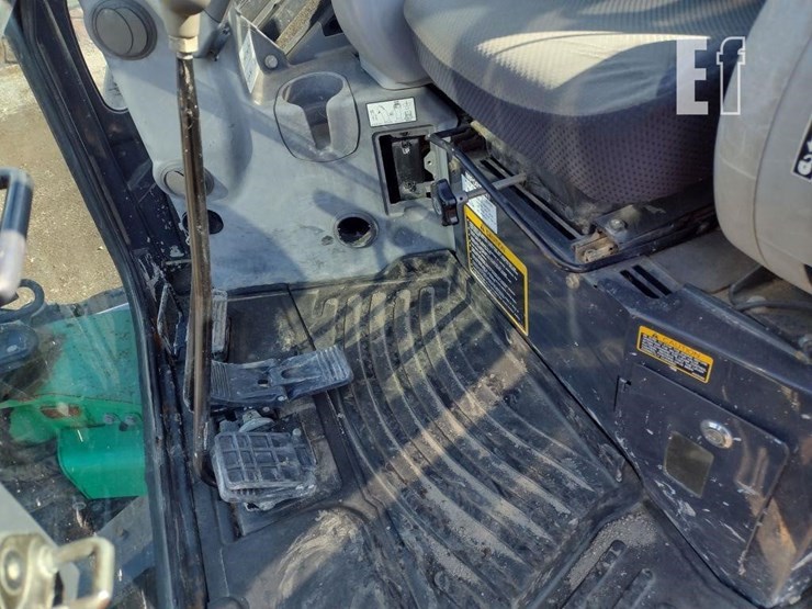 2018-deere-50g-image-10