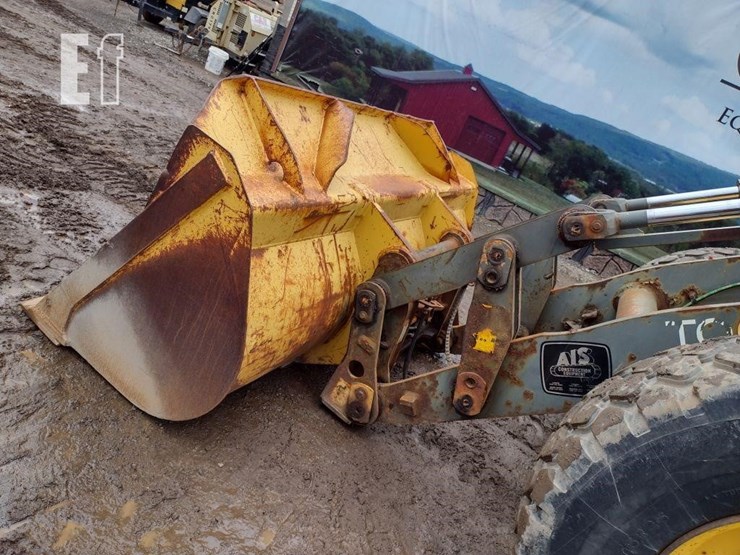 komatsu-wa180-3-image-32