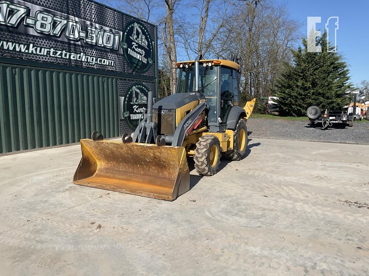 2015-deere-310sl-image-8