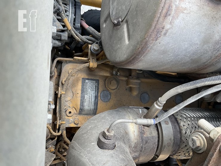 2016-deere-310sl-hl-image-19