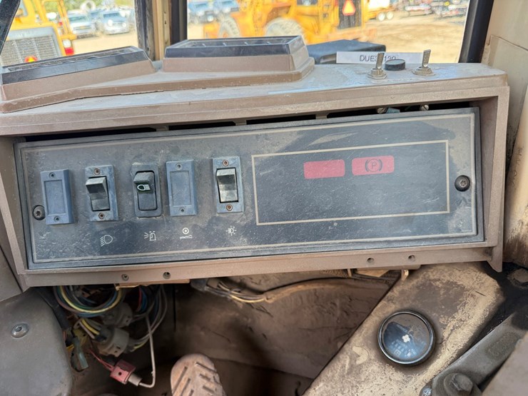 caterpillar-950f-image-77