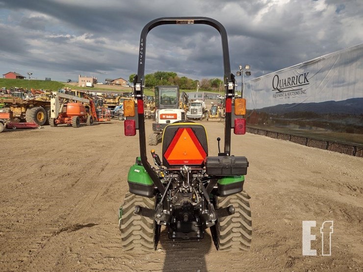 john-deere-1023e-image-4
