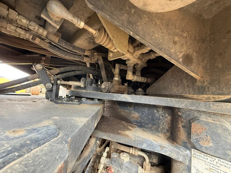 komatsu-wa380-image-34