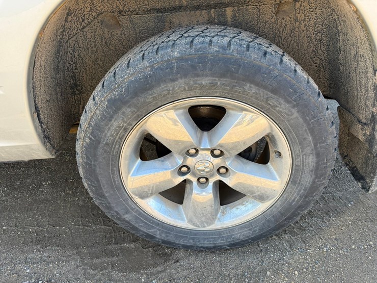 2016-dodge-1500-image-46