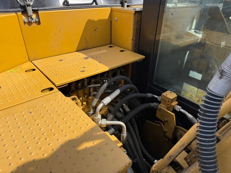 caterpillar-312el-image-49