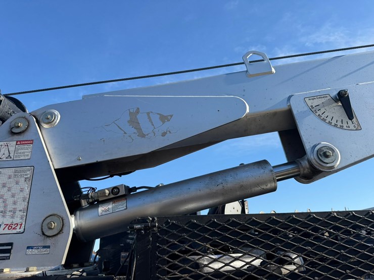 2017-ford-f550-xl-image-55